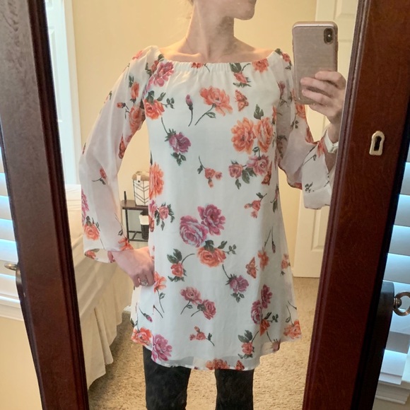 Women’s Tunic Top - Picture 2 of 2